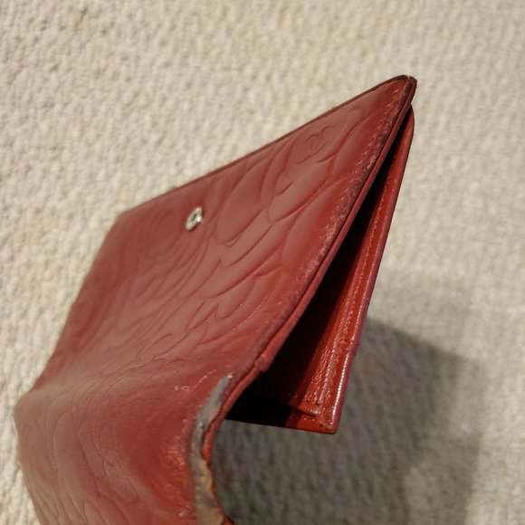 CHANEL RED CAMELLIA LAMBSKIN LONG WALLET - Picture 10 of 12